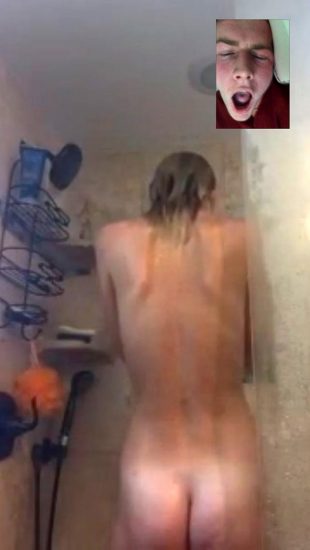Elizabeth Turner naked ass