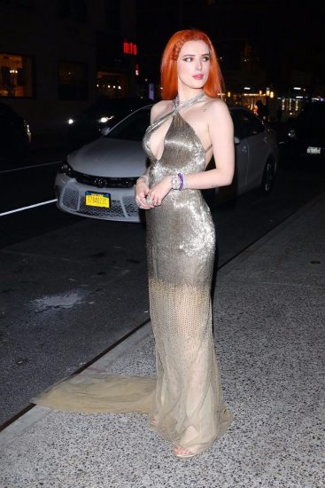 Bella Thorne Nip Slip Before New York Performance Scandal Planet