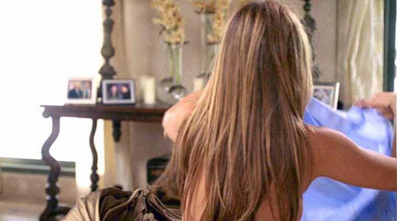 Jennifer Aniston Tits Scene from 'Rumor Has It' .