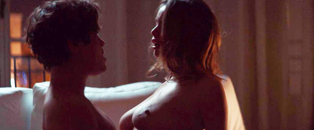 Marie-Ange Casta Nude Sex Scene from 'Lo spietato'
