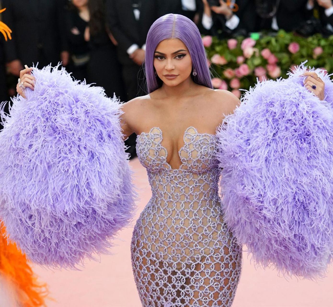 Kylie Jenner As Daphne At Met Gala 2019 Scandal Planet