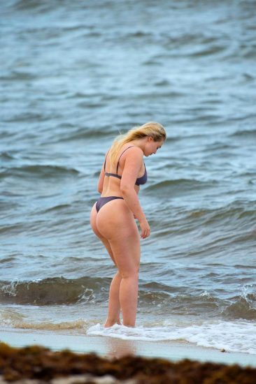 Iskra Lawrence Nude & Topless Pics And LEAKED Porn 75