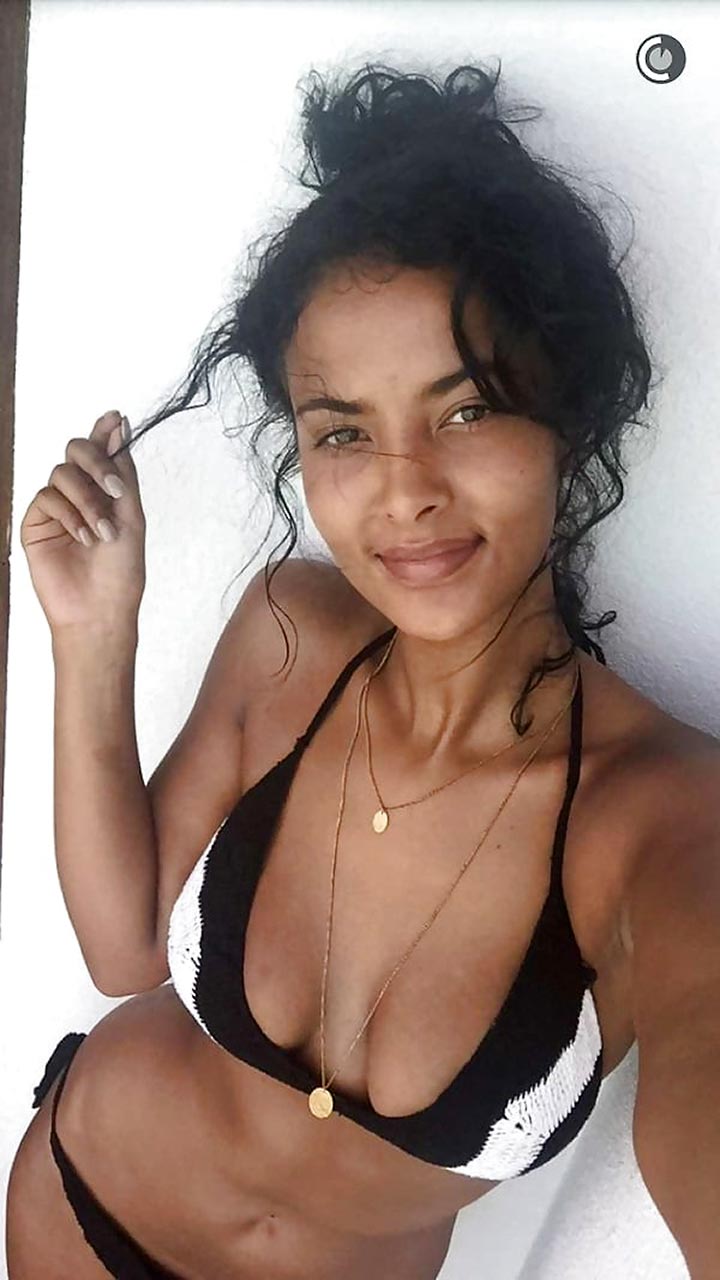 Maya Jama nude & sexy.
