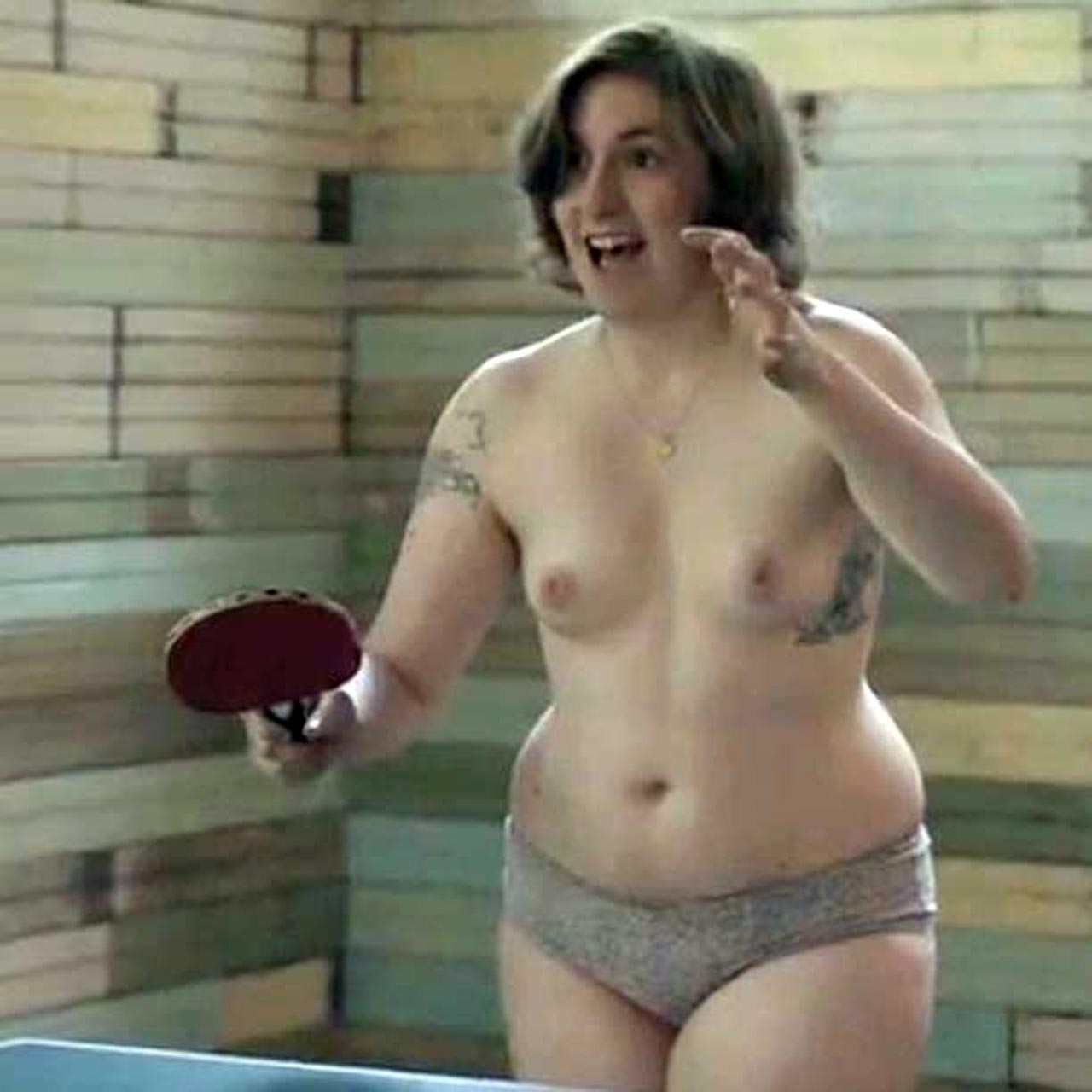 Lena dunham naked photos - Lena Dunham posts completely nude photo...