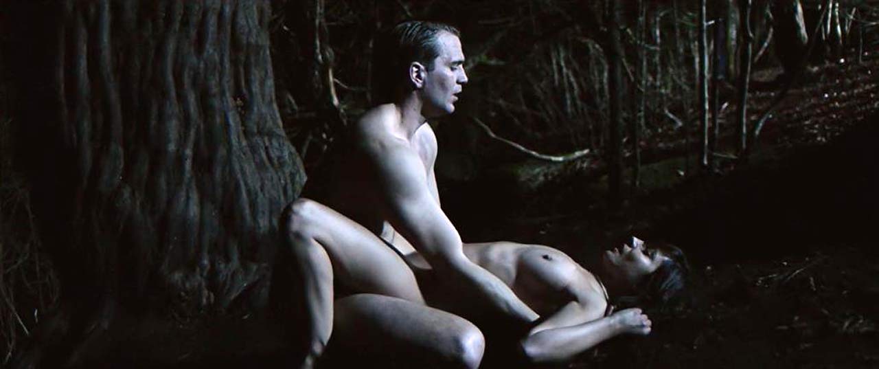 Marian Alvarez Nude Sex Scene from 'Lobos sucios' - Scandal ...