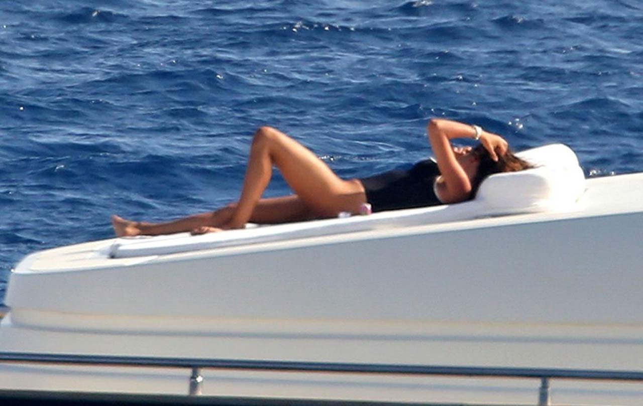 Francesca Sofia Novello Nude Tits On The Yacht Scandal Planet