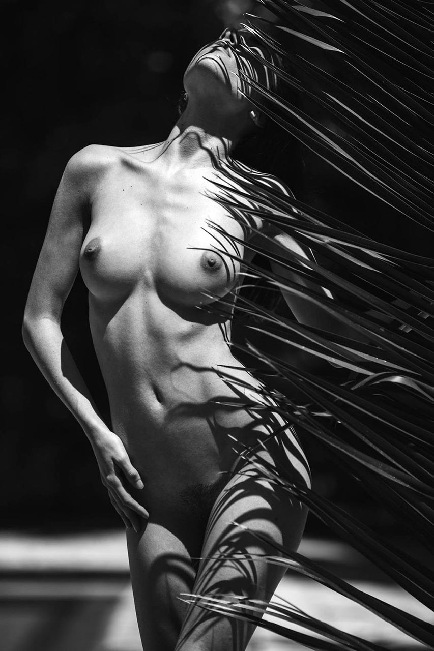 Rebecca Bagnol nude pics.