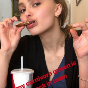 Lily-Rose Depp Nude and Private LEAKED Pics & Porn 10
