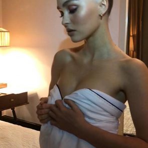 Lily-Rose Depp Nude and Private LEAKED Pics & Porn 15