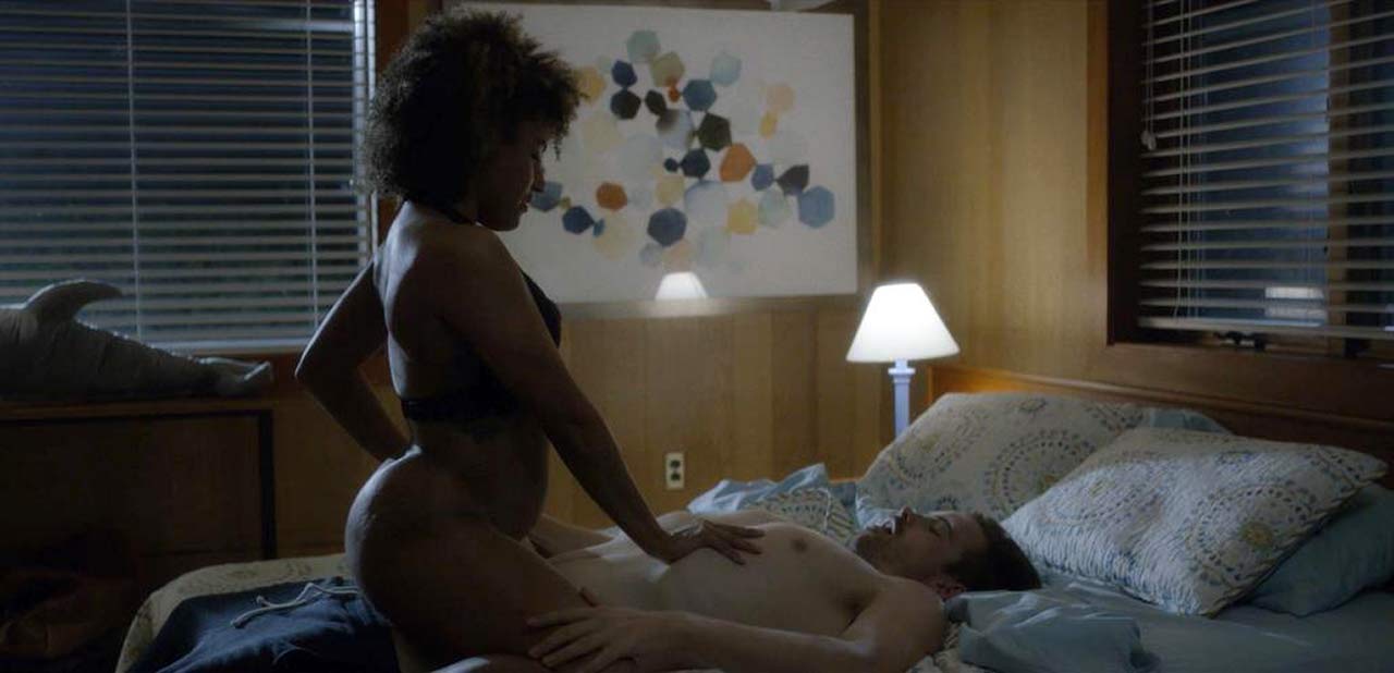 Ariana DeBose Nude Sex & Lesbian Scenes from 'Seaside&...