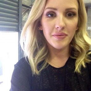 Ellie Goulding hot selfie