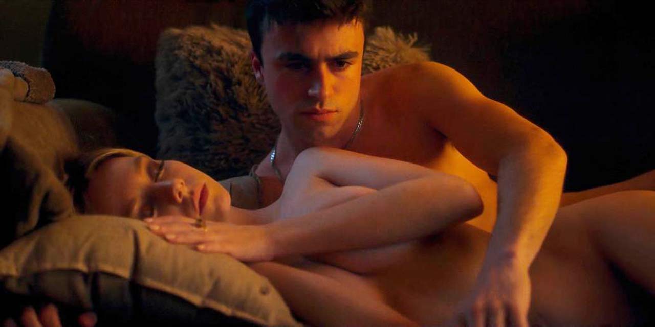 Ester Exposito nude sex scenes in 'Elite' .