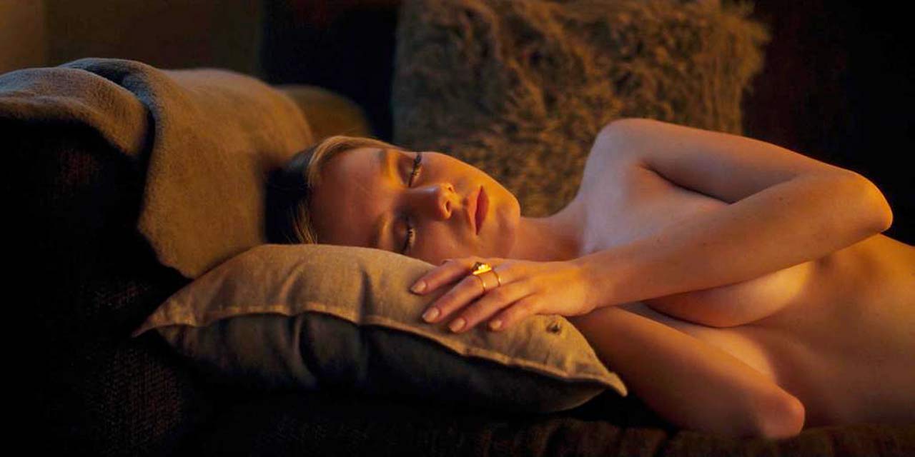 Ester Exposito nude sex scenes in 'Elite' .