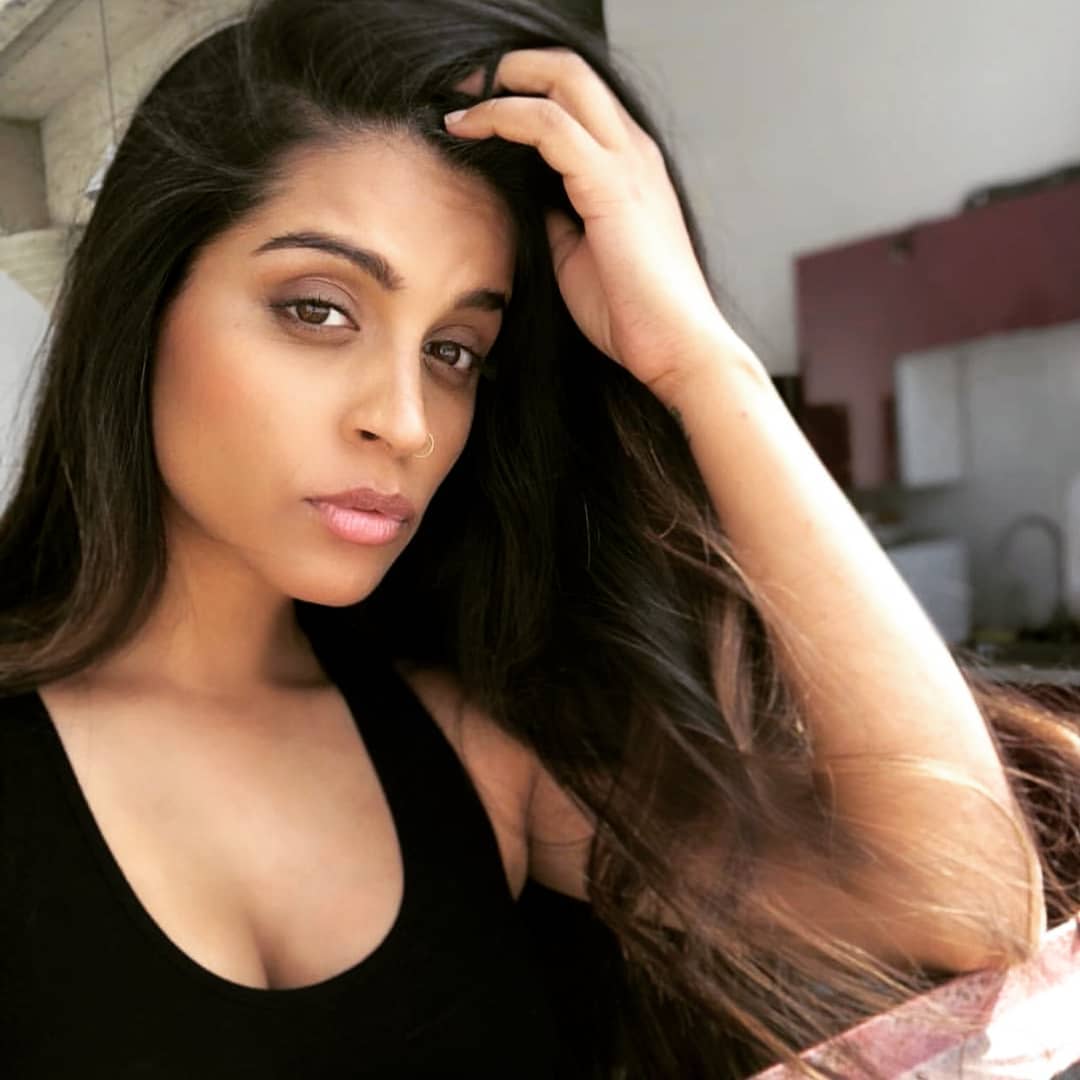 Lilly Singh nude pics.