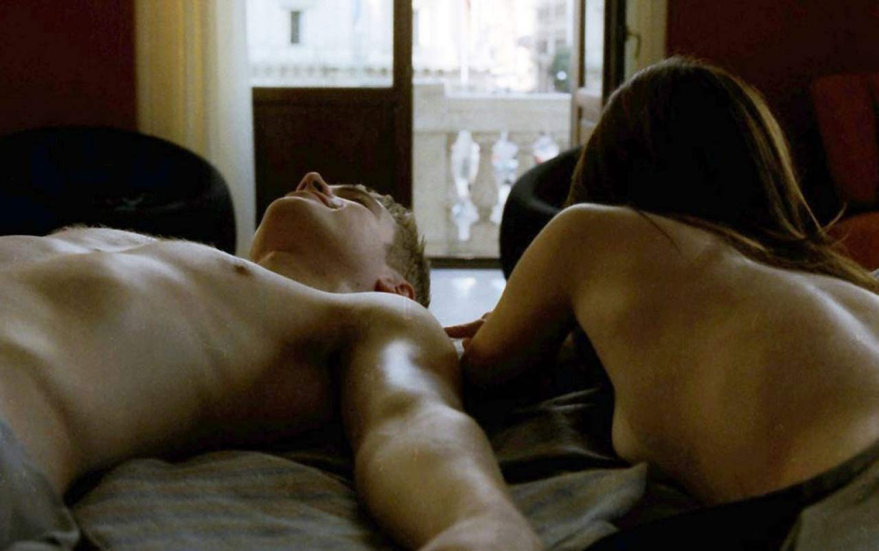 Rachel Bilson naked sex scenes.