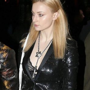 Sophie Turner Nude Pics and Porn Leaked Online [2021] 114