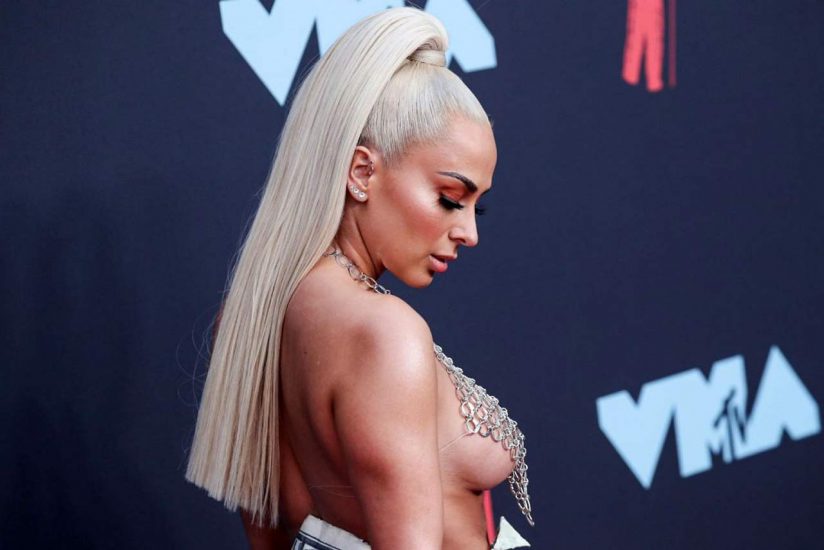 Veronica Vega Nude Tits For Mtv Music Video Awards Scandal Planet 7652