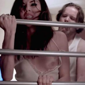 Aubrey Plaza tits in sex scene