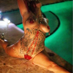Danielle cushman topless