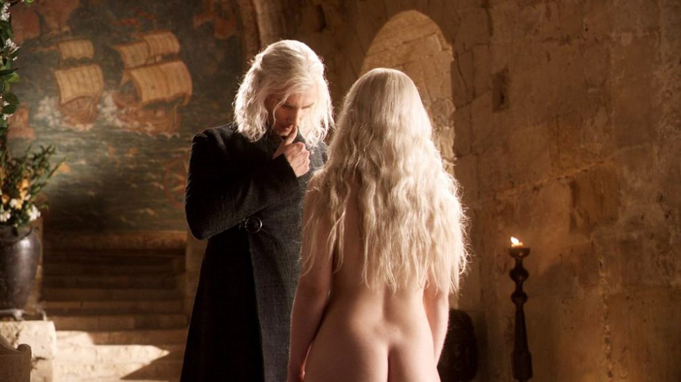 Emilia Clarke Nude Pics and Naked in Sex Scenes 18