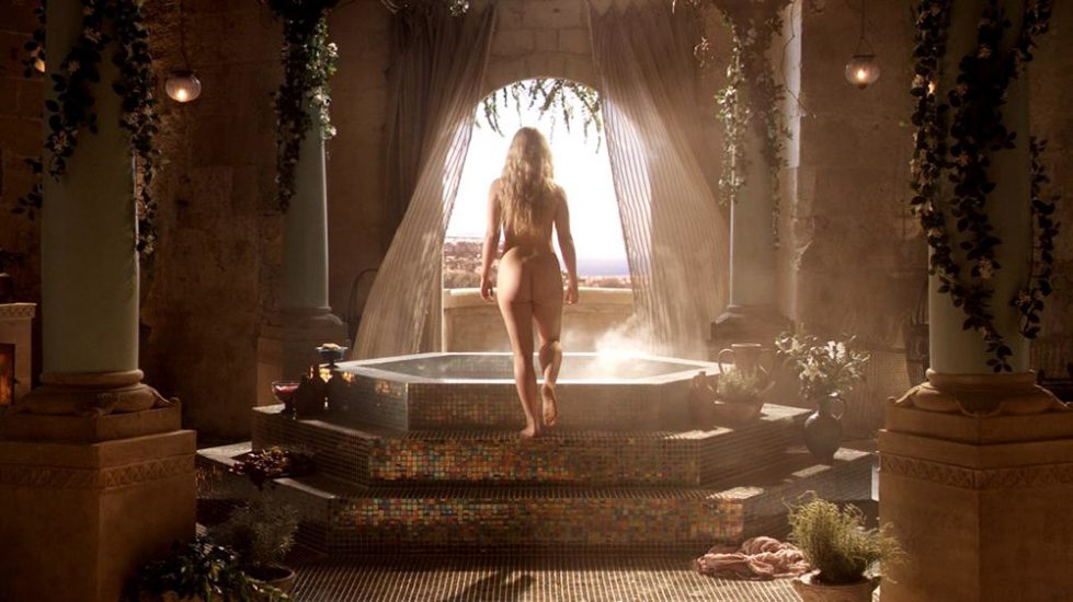 Emilia Clarke Nude Pics and Naked in Sex Scenes 20