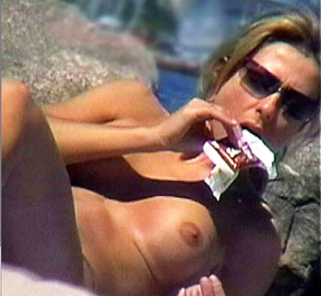 Jennifer Aniston Nude And Topless Pics Collection Scandal Planet