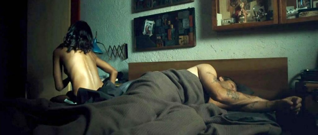 Zoe Saldana Nude And Sexy In Sex Scenes Scandal Planet