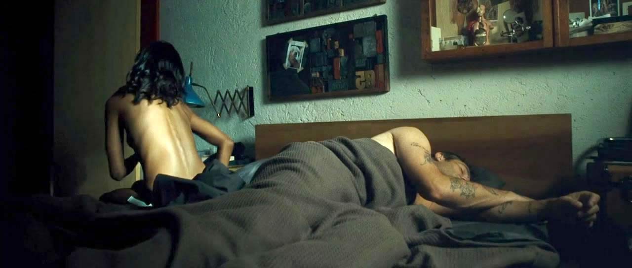 Zoe Saldana Nude And Sexy In Sex Scenes Scandal Planet