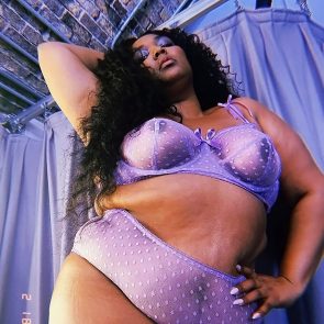 Lizzo naked boobs
