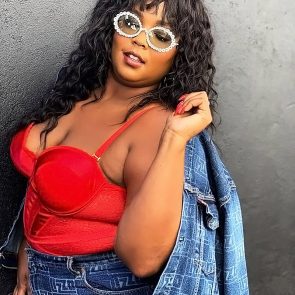 Lizzo Nude Fat Ass & Boobs – Naked Pics & LEAKED Porn Video 26