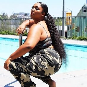 Lizzo Nude Fat Ass & Boobs – Naked Pics & LEAKED Porn Video 62