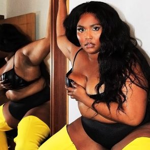 Lizzo Nude Fat Ass & Boobs – Naked Pics & LEAKED Porn Video 194