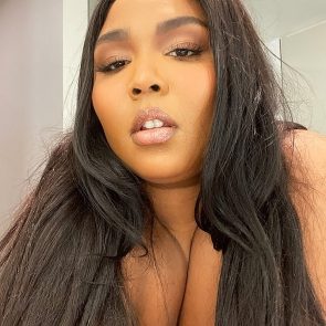 Lizzo Nude Fat Ass & Boobs – Naked Pics & LEAKED Porn Video 147