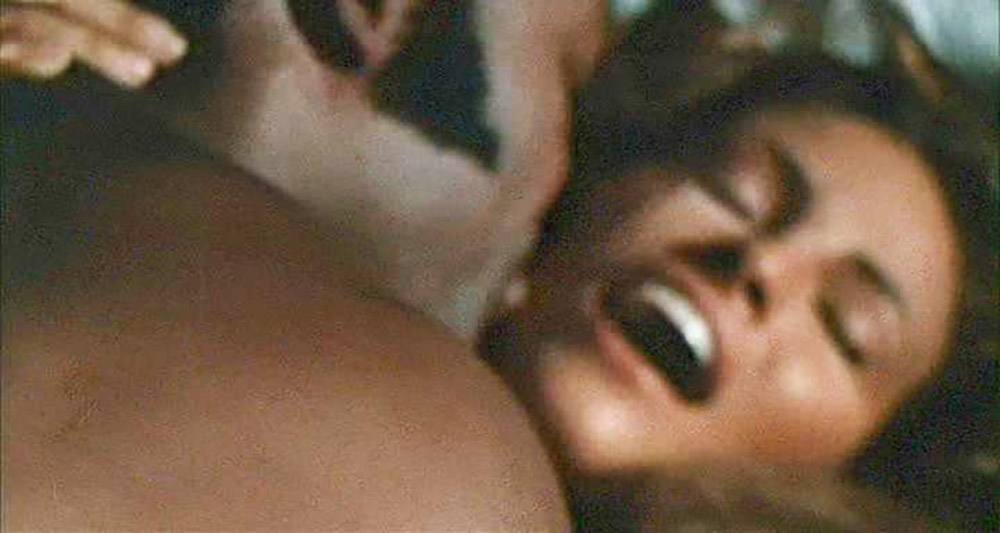Raquel Welch nude sex scene