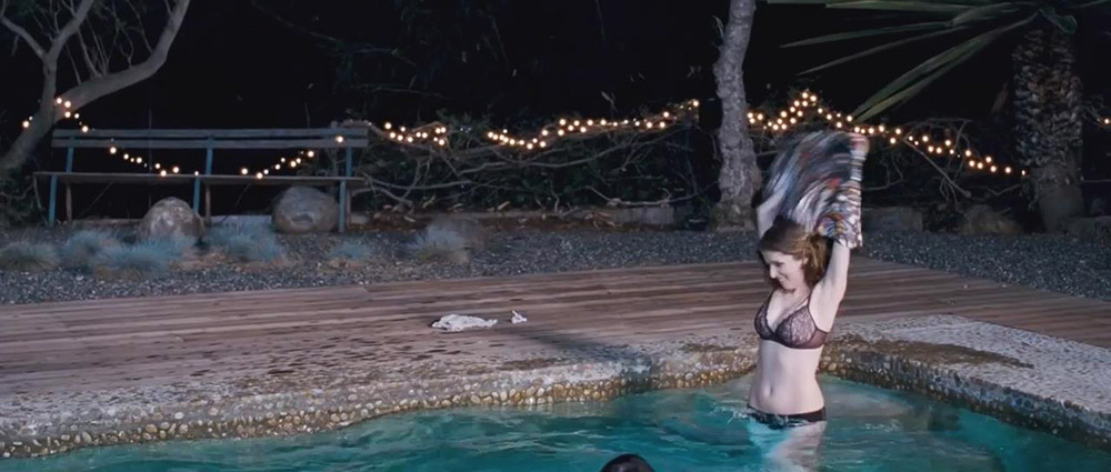 Anna Kendrick bikini scene