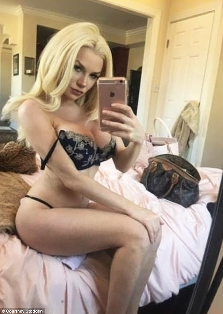 Courtney Stodden Nude Leaked Videos and Naked Pics! 293