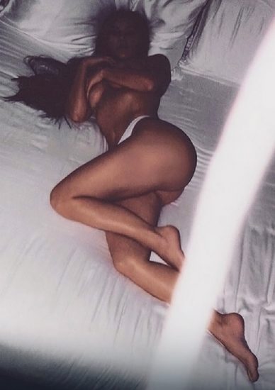 2021 Kim Kardashian Nude in Sex Tape – Famous PORN ! 210