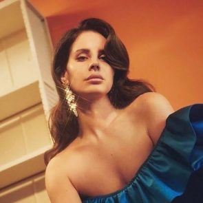 Lana Del Rey Nude & Sexy Pics And PORN Video 317
