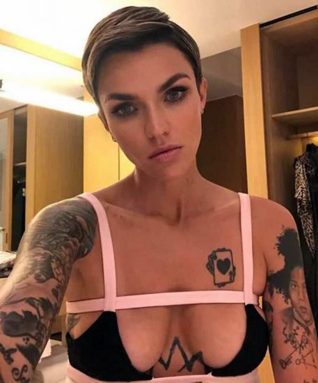 Ruby Rose Nude Pics and Scenes Compilation 63