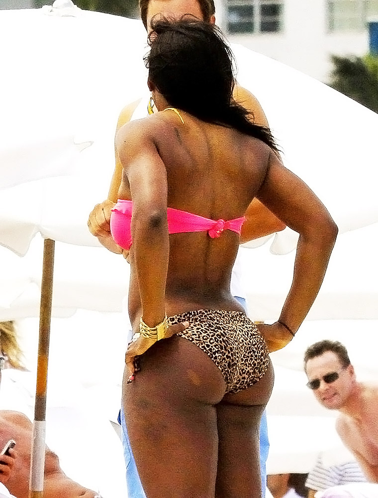 Serena Williams bikini photos.