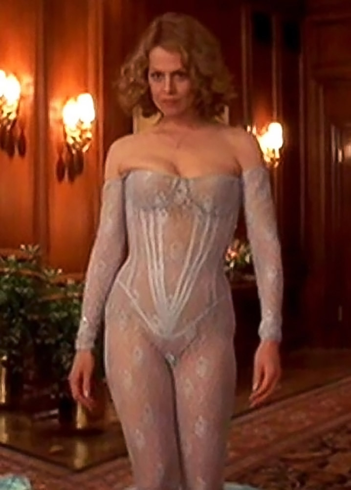 Sigourney Weaver Nude Pics And Sex Scenes Scandal Planet 4608