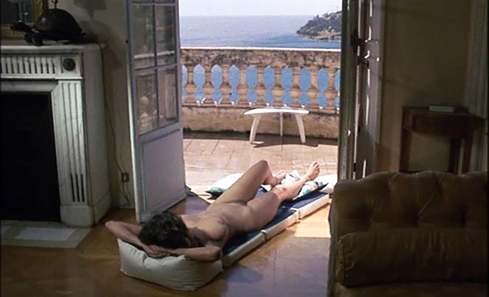 Patricia Barzyk nude scenes from 'La machine à découdre' .