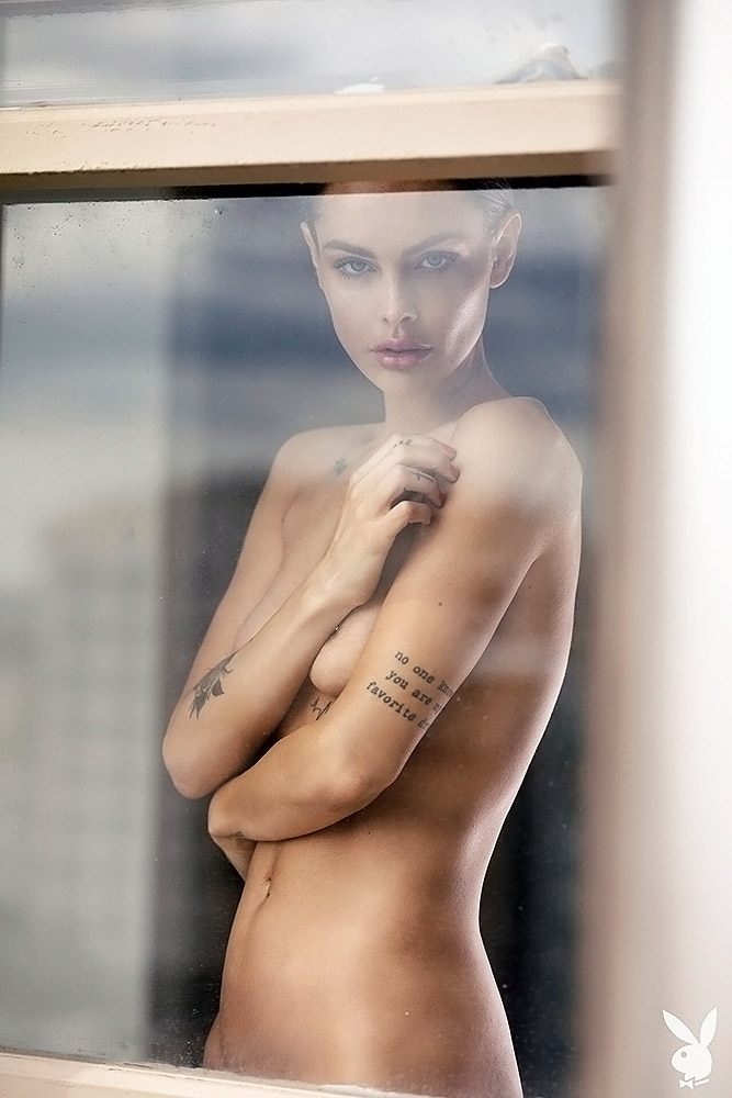 Teela LaRoux nude and sexy pics.