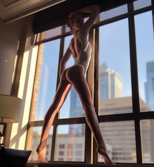 Alexina Graham LEAKED Nude Pics