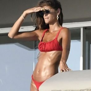 Izabel Goulart Nude & Sexy Pics And LEAKED Porn 395