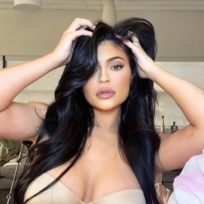 Kylie Jenner Nude and PORN With Travis Scott Leaked ! 2021 News! 46