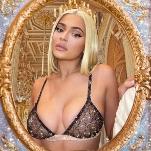 Kylie Jenner Nude and PORN With Travis Scott Leaked ! 2021 News! 997