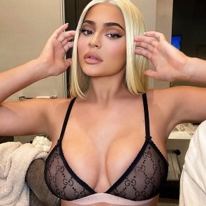 Kylie Jenner Nude and PORN With Travis Scott Leaked ! 2021 News! 3439
