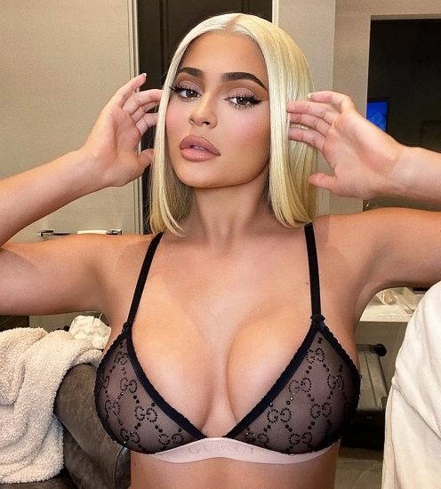 Kylie Jenner Nude and PORN With Travis Scott Leaked ! 2020 News! 1467