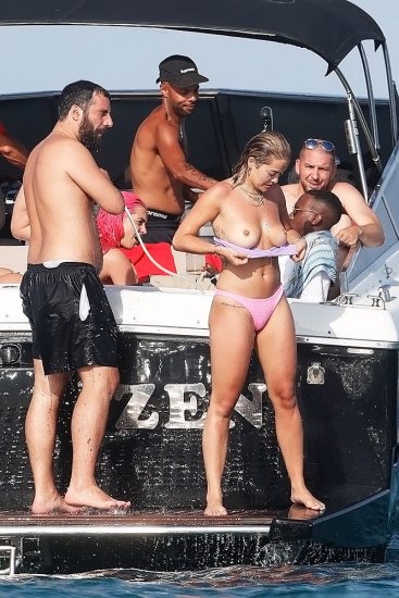 Rita Ora Nude Leaked Photos & 2020 Explicit PORN Video 29